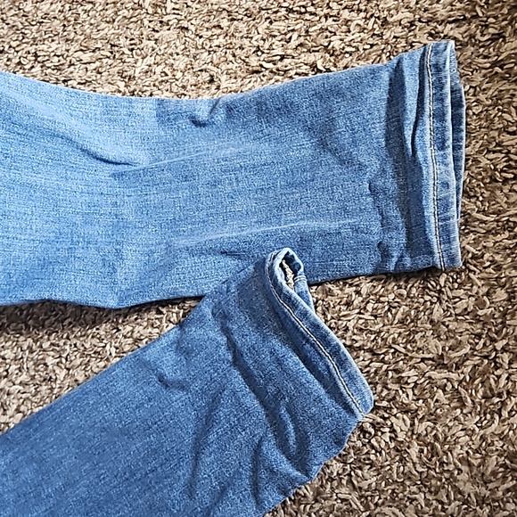 True Religion jeans - Picture 4 of 5